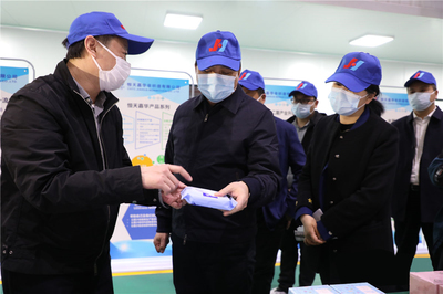 市委书记罗联峰到彭场镇调研